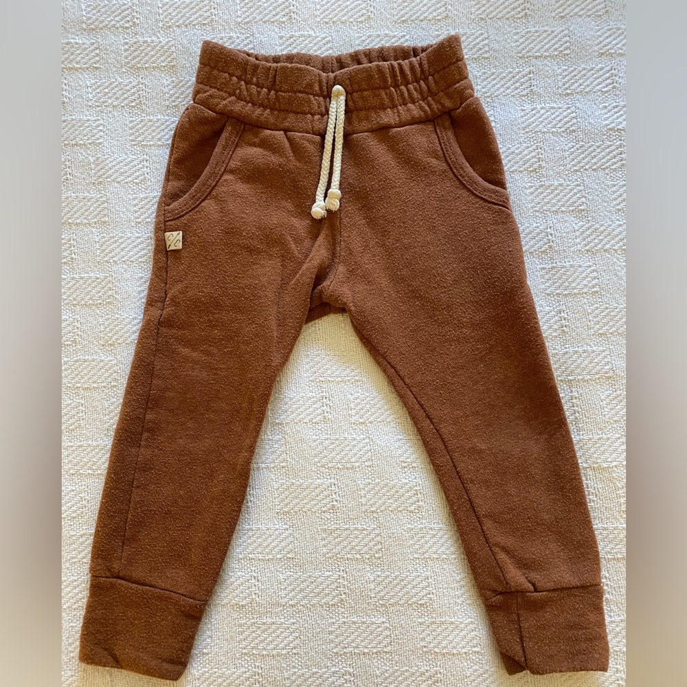 Childhoods Clothing Kids Jogger in Soft Cognac - Picture 2 of 3